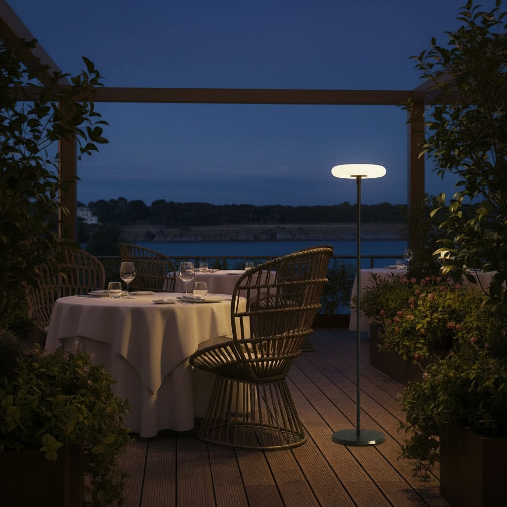 Outdoor Solar Floor Lamp | 4400mAh Rechargeable, IP54 Waterproof, USB-C | Garden, Lawn & Pool Lighting